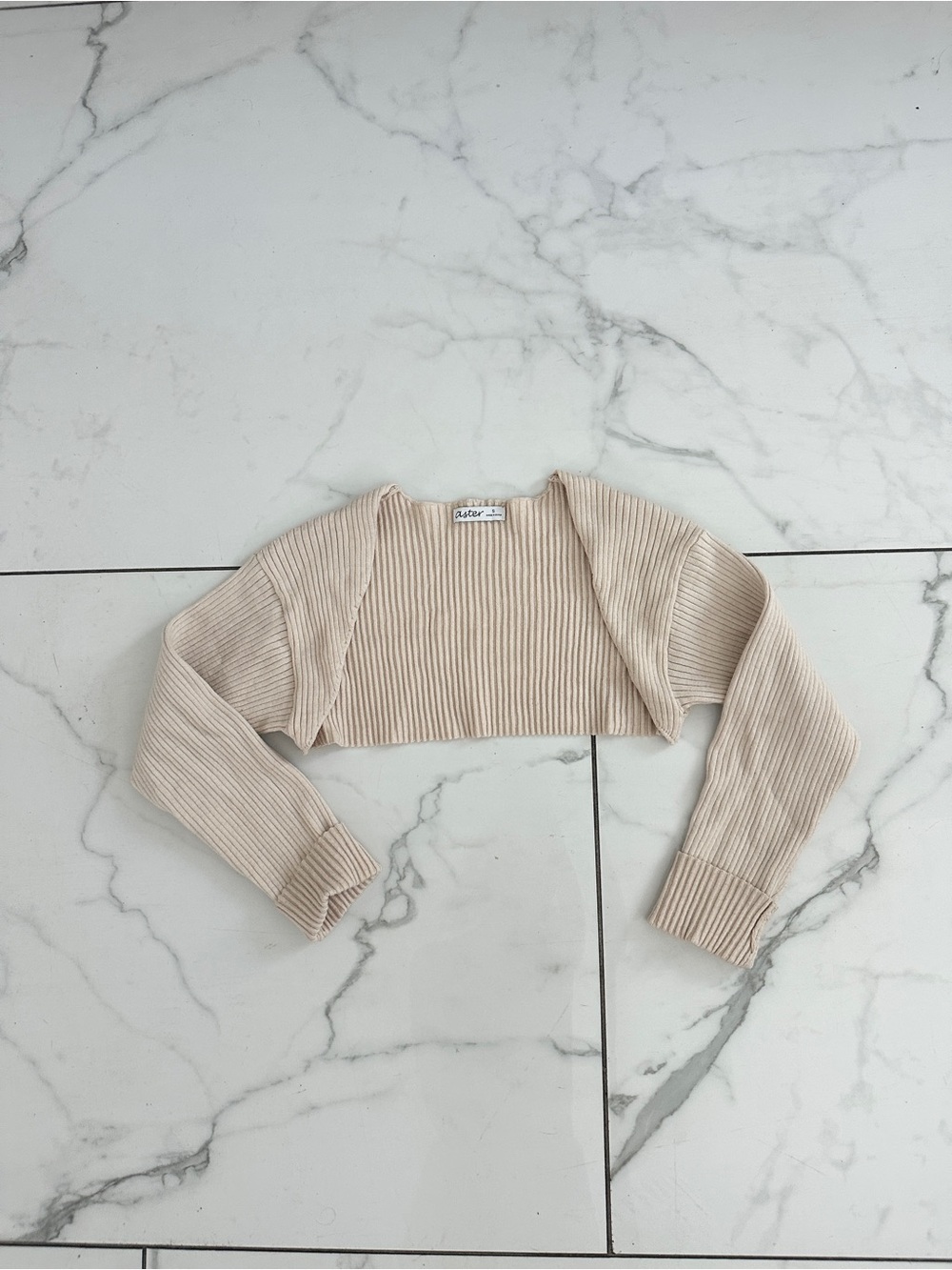 Cropped Ribbed Shrug - Cream